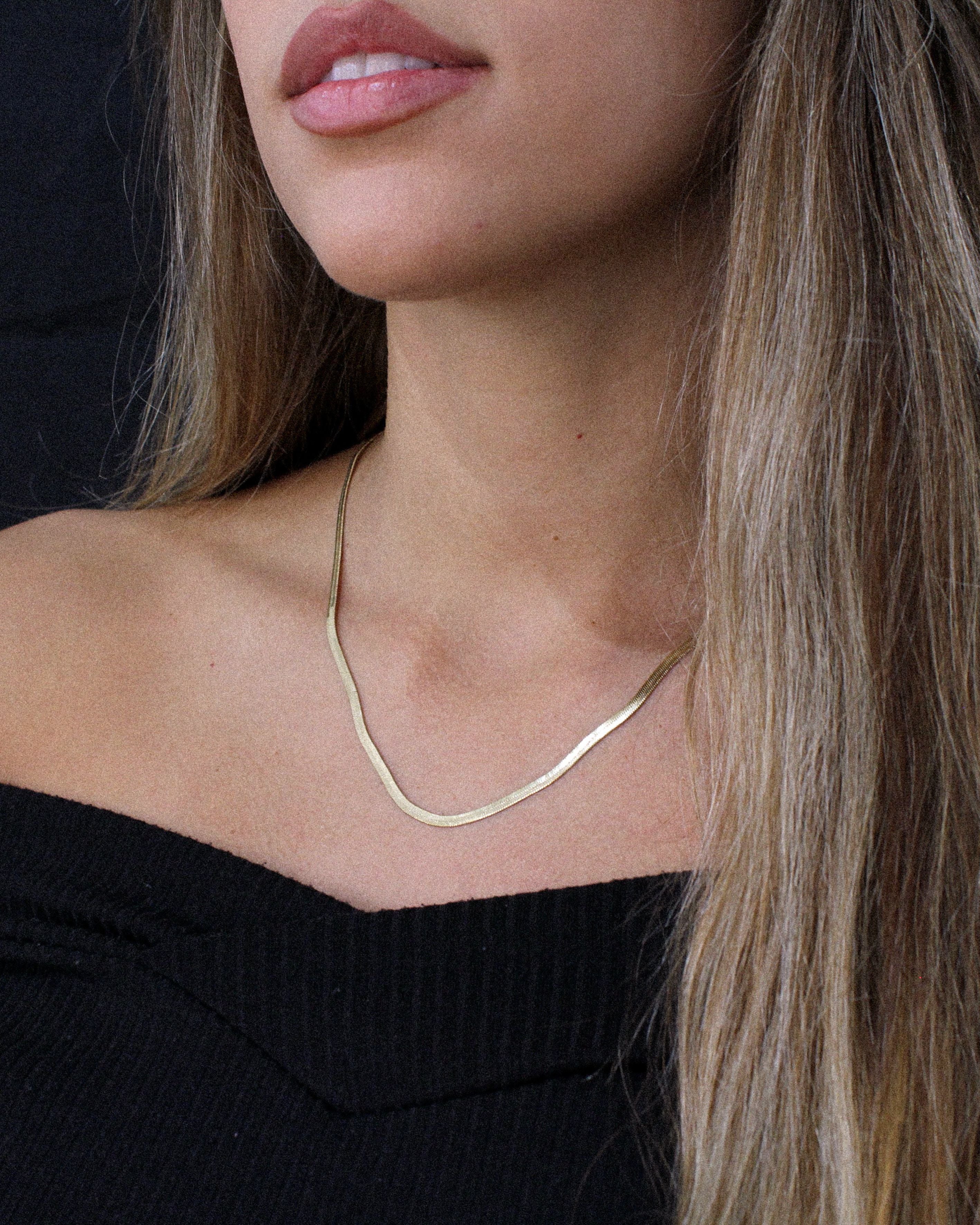Gianna Flat Herringbone Necklace