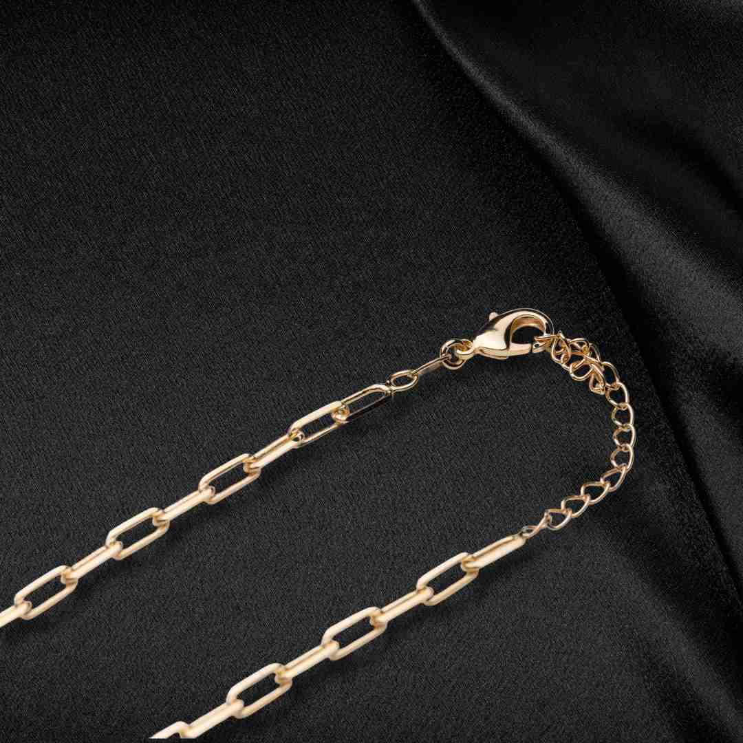 Mia Link Necklace